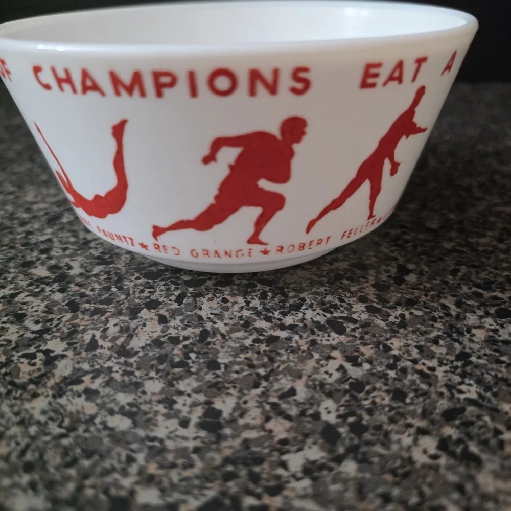 Vintage 1937 Wheaties Breakfast of Champions Milk Glass Cereal Bowl Joe DiMaggio